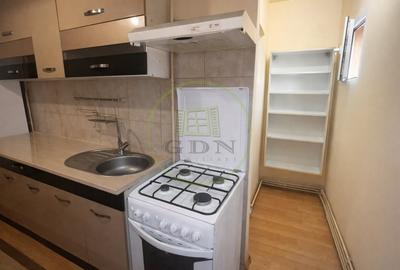 Apartament cu 2 camere decomandat, mobilat în Tractorul - 2