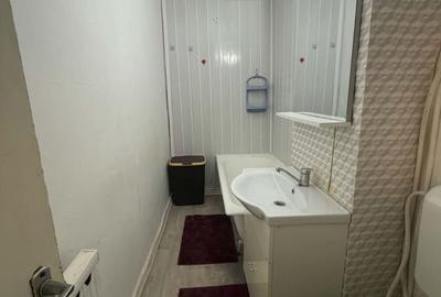 Apartament cu 2 camere decomandat în Exterior Vest