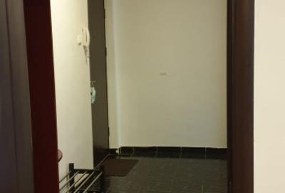 Garsonieră decomandată în Herăstrău