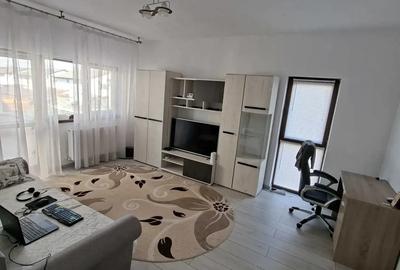 Proprietar, vand apartament cu 2 camere in Sanpetru - 2