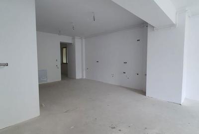 Apartament cu 3 camere în Eminescu - 18