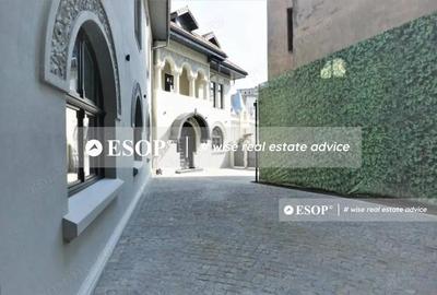 Casă cu Teren 473 Mp în Romană - 2
