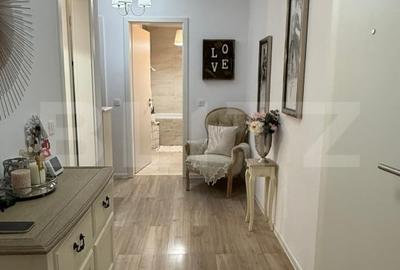 Apartament cu 3 camere decomandat, mobilat în Tractorul - 7