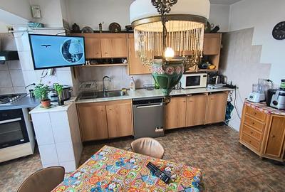 Apartament cu 4 camere decomandat, mobilat în Ștefan cel Mare - 6