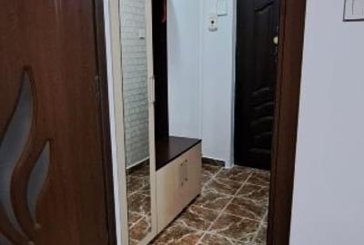 Apartament cu 2 camere semidecomandat în Casa de Cultură - 1