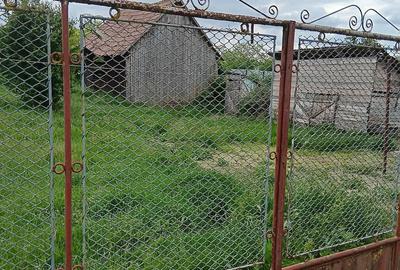 Casă cu Teren 2453 Mp în Roșia de Secaș - 5