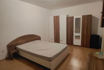 Apartament cu 2 camere decomandat în Obor - 3
