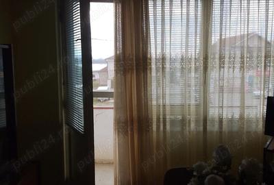 Apartament cu 3 camere decomandat în Moldova Veche - 3
