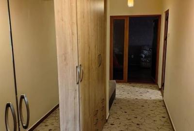 Apartament de vânzare - 4 camere, Strada Tecuci, Bloc Vega - 12