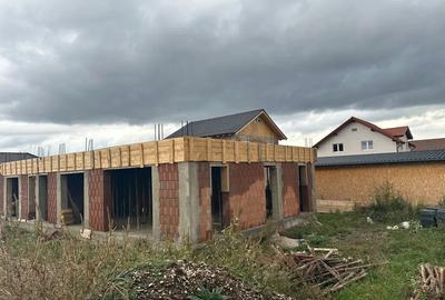 Apartament cu 2 camere decomandat în Tărlungeni - 12