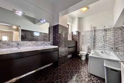 Apartament de lux cu 3 camere, 123 mp utili, in zona 9 Mai - etaj 4/7 -bloc 2012 - 17