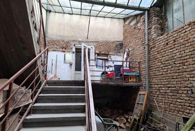 Casă cu 4 camere în Luncavița - 4