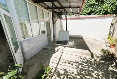 Casa spatiu centru - 12