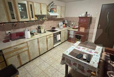 Casă cu 7 camere cu Teren 300 Mp în Central - 9