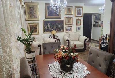 Apartament cu 3 camere decomandat în Est - 1