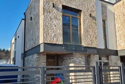 Duplex cu 5 camere cu Canalizare în Gheorgheni - 8