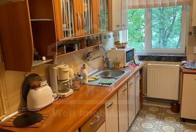 Apartament cu 3 camere decomandate, situat in Gheorgheni, zona Piata Hermes