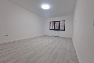 Dacia - 3 camere decomandate,  totul nou, centrala gaze, etaj parter cu balcon - 32