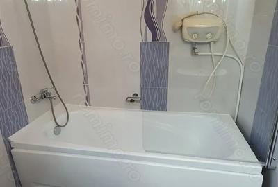Inchiriez apartament renovat, zona centrala, 2 camere decomandate - 8
