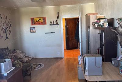 Garsonieră decomandată în Titan - 8