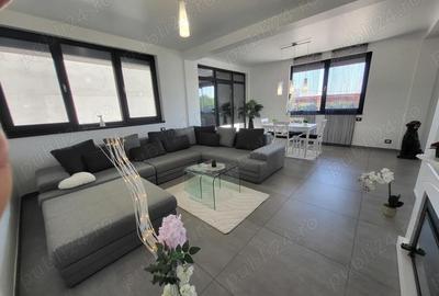 Casă cu 6 camere cu Teren 325 Mp în Costinești - 5
