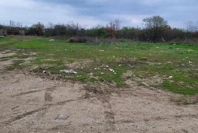 Teren de 759 mp, în Central