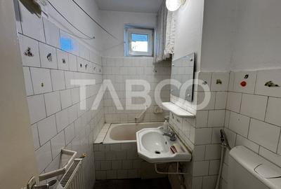 Apartament cu 3 camere si balcon etaj 3 Mihai Viteazu Sibiu - 5
