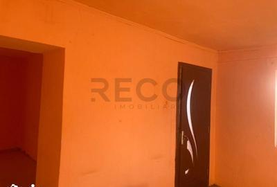 Casă cu 2 camere cu Teren 5800 Mp în Central - 7