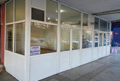 Inchiriez spatiu comercial,40 mp,Rm.Valcea,central,str.G-ral Magheru,langa BCR - 3