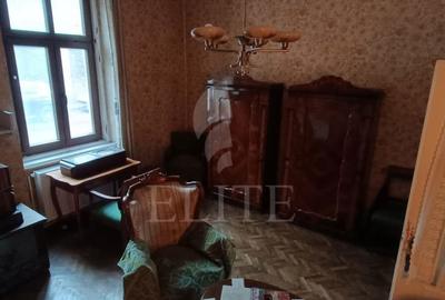 Apartament cu 3 camere semidecomandat în Central - 10