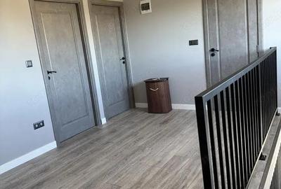 Casă cu Canalizare în Titulescu - 7