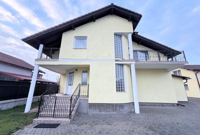 Casă cu 3 camere cu Teren 1000 Mp în Cristian - 1