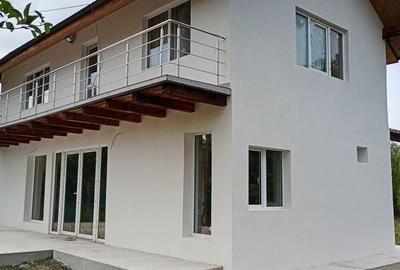Casă cu 3 camere cu Teren 1000 Mp în Central - 8