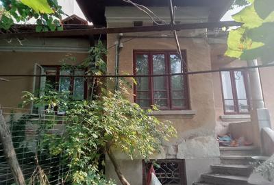 Casă cu 2 camere în Central - 2