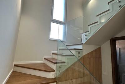 Duplex cu 5 camere cu Canalizare în Nord - 26