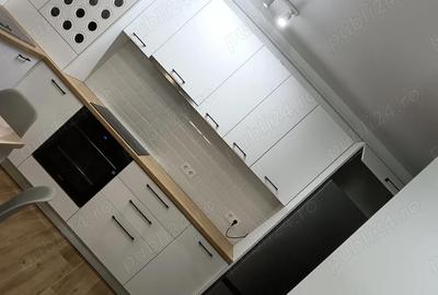 Apartament cu 3 camere decomandat în Central - 1
