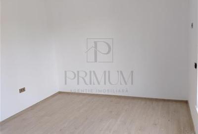 Duplex despartit prin garaj - zona excelenta - toate utilitatile - asfalt - 9