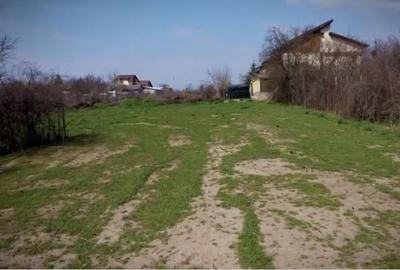 Teren de 1080 mp, în Domnești - 4