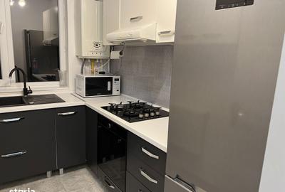 Apartament cu 2 camere decomandat în Apărătorii Patriei - 3