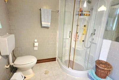 Casă cu 5 camere cu Teren 816 Mp în Central - 10