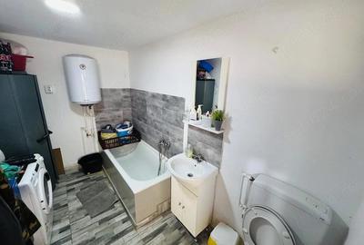 Casă cu 3 camere cu Teren 242 Mp în Central - 3
