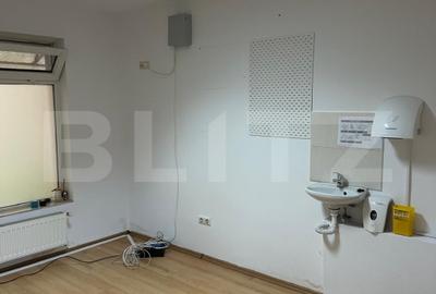 Spatiu comercial de vanzare, 54 mp, in zona Han - 3