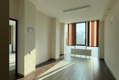 Spatiu comercial\birouri in cladire noua - 3