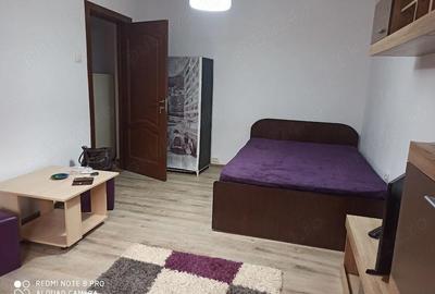 Garsonieră decomandată în Central - 4