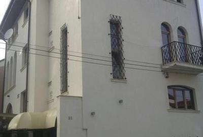 Casă individuală cu 8 camere cu Teren 161 Mp în Cișmigiu - 15