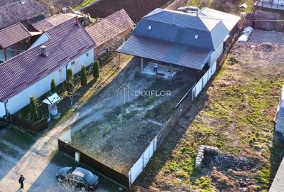 Casă individuală cu 2 camere cu Canalizare în Valea - 2