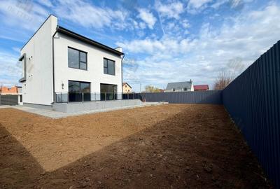 Casă individuală cu 4 camere cu Teren 540 Mp în Berceni - 3