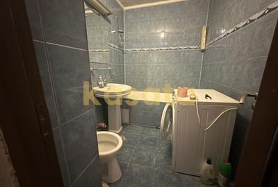 Apartament cu 4 camere decomandat în Moinești - 15
