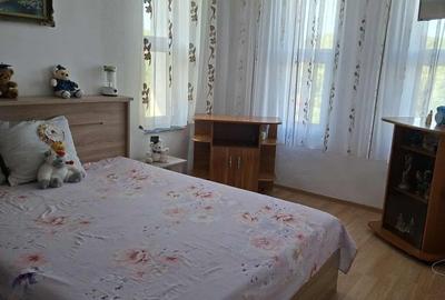 Apartament cu 2 camere decomandat în Țibănești