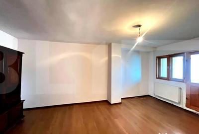 Apartament cu 3 camere decomandat în Central - 6